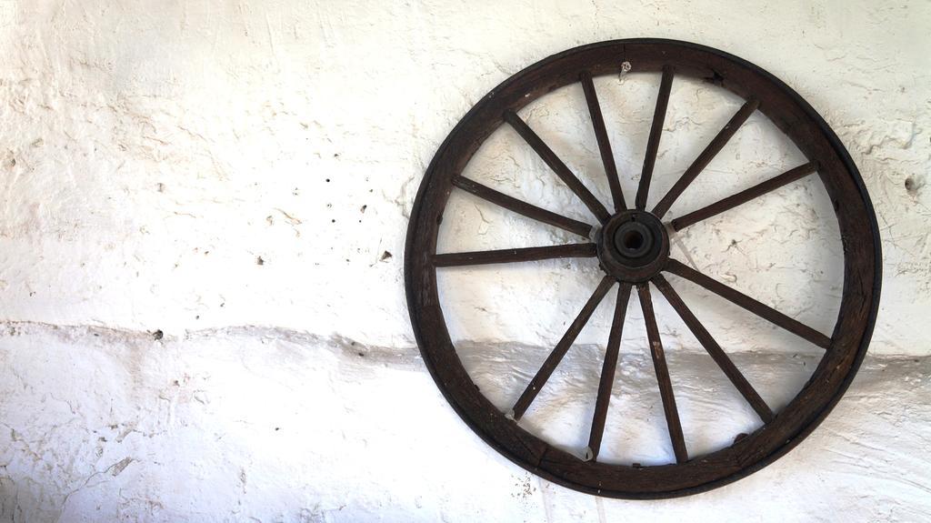 Antica Masseria Carparelli Guest House ออสตูนี ภายนอก รูปภาพ